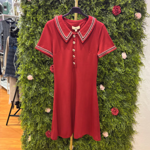 Abito Corto Vero Moda Bordeaux a Costine con Colletto e Dettagli a Contrasto