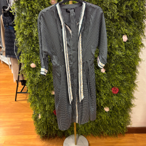 Abito Chemisier Vero Moda a Quadretti con Bordature Floreali e Cintura