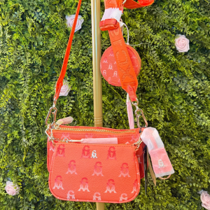 Borsa Tracolla Multi-Pouch Steve Madden Arancione con Monogramma e Pochette